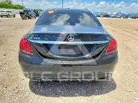 2019 Mercedes Benz C-Class photo