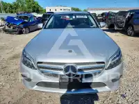 2019 Mercedes Benz C-Class фото