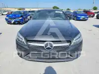 2019 Mercedes Benz C-Class photo