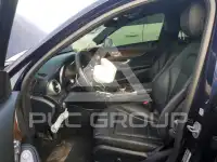 2019 Mercedes Benz C-Class фото