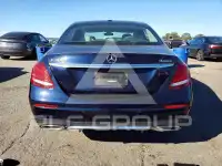 2019 Mercedes Benz E-Class фото