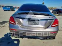 2019 Mercedes Benz E-Class фото