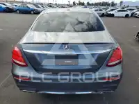 2019 Mercedes Benz E-Class фото