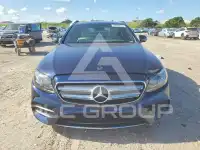 2019 Mercedes Benz E-Class photo
