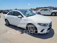 2019 Mercedes Benz A фото