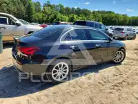 2019 Mercedes Benz A фото