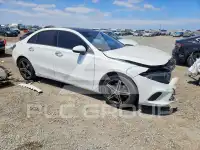 2019 Mercedes Benz A фото