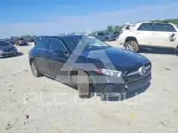 2019 Mercedes Benz A фото