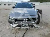 2019 Volvo S60 фото