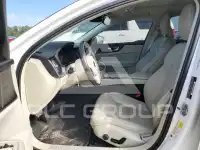 2019 Volvo S60 фото