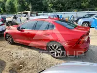 2019 Volvo S60 фото