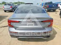 2019 Volvo S60 photo
