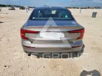 2019 Volvo S60 photo