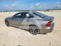 2019 Volvo S60 photo