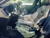 2019 Volvo XC60 photo