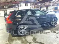 2019 Volvo XC60 фото