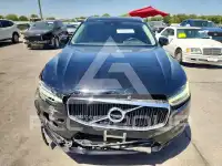 2019 Volvo XC60 фото
