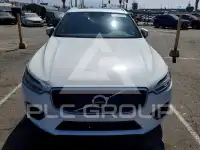 2019 Volvo XC60 photo