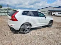 2019 Volvo XC60 фото