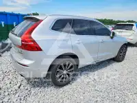 2019 Volvo XC60 photo