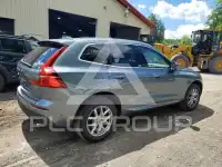2019 Volvo XC60 photo