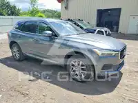 2019 Volvo XC60 photo