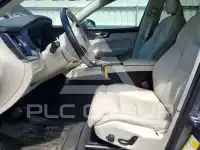 2019 Volvo XC60 photo