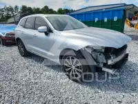 2019 Volvo XC60 photo