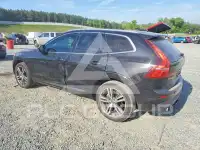 2019 Volvo XC60 photo