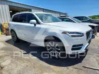 2019 Volvo XC90 photo