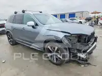 2019 Volvo XC90 photo