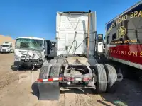 2019 Volvo VNL photo