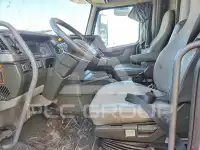 2019 Volvo VNL фото