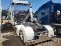 2019 Volvo VNL photo