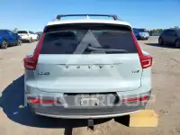 2019 Volvo XC40 photo