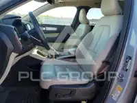 2019 Volvo XC40 photo