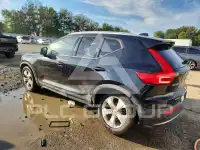 2019 Volvo XC40 фото