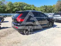 2019 Volvo XC40 фото