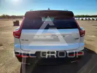 2019 Volvo XC40 фото