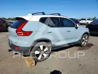2019 Volvo XC40 photo