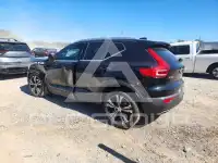 2019 Volvo XC40 фото