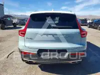 2019 Volvo XC40 фото