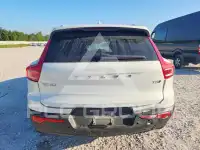2019 Volvo XC40 фото
