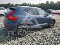 2019 Volvo XC40 фото