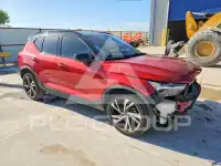 2019 Volvo XC40 фото
