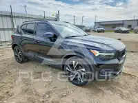 2019 Volvo XC40 фото
