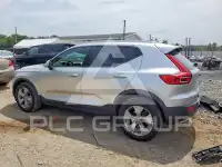 2019 Volvo XC40 фото