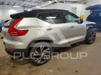 2019 Volvo XC40 фото