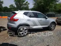 2019 Volvo XC40 фото