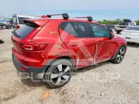 2019 Volvo XC40 фото